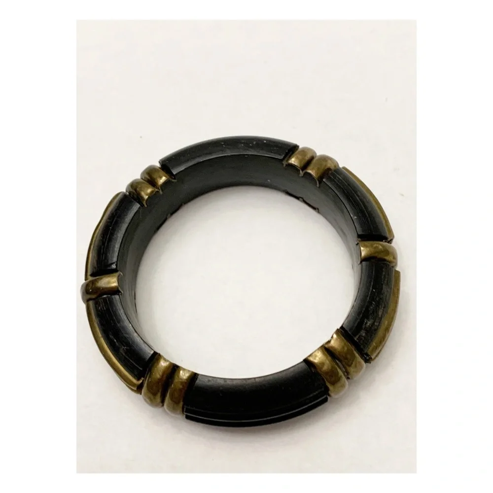 Vintage boho brass and acrylic? Unique Ribbed bangle bracelet SMALL